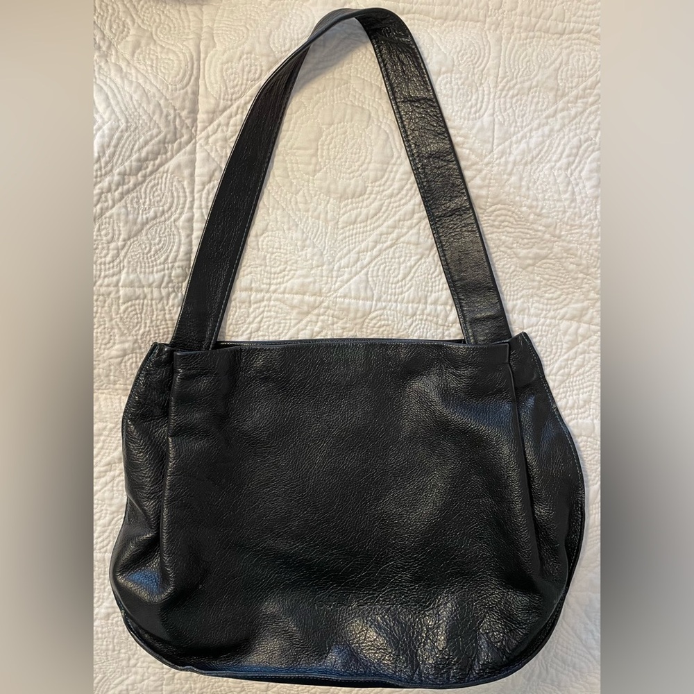 Neta Sade black shoulder bag purse